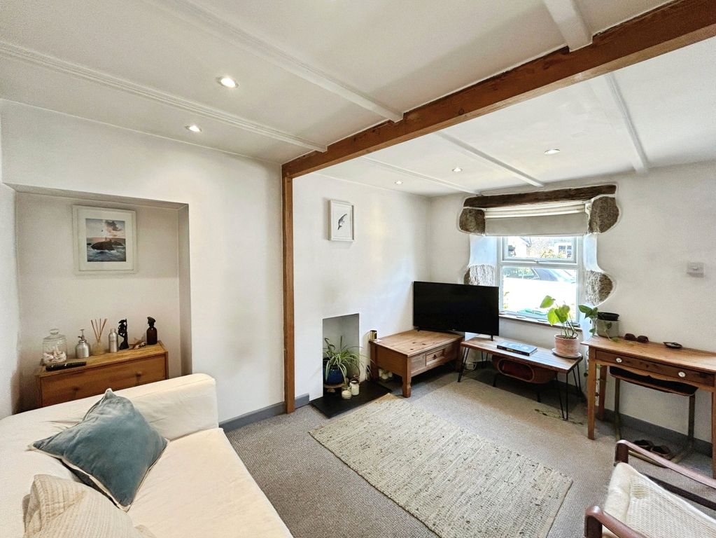 Property photo 2 of 18 Picture No. 04