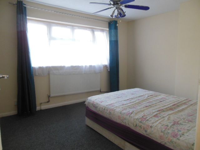 Property photo 3 of 5