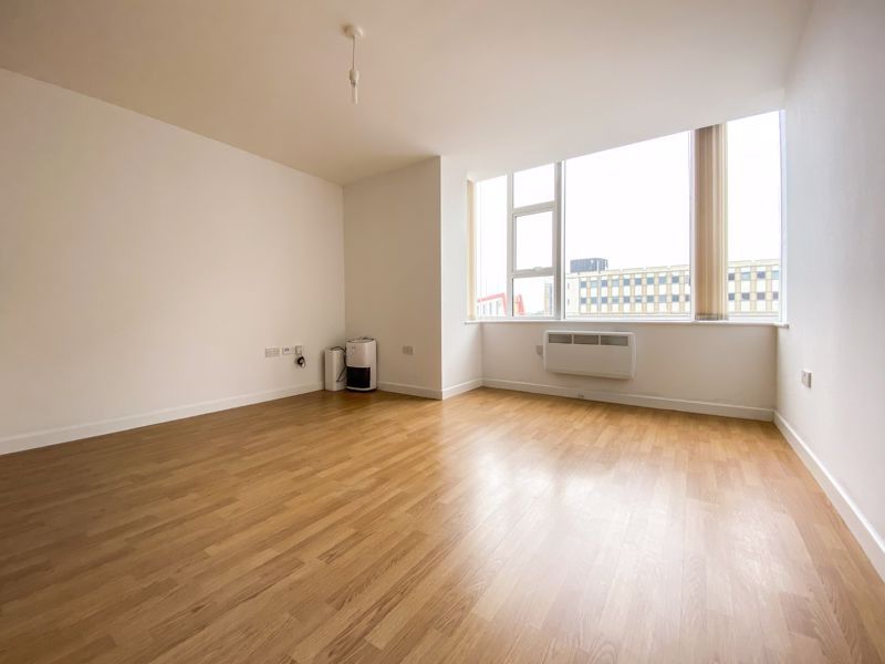 Property photo 2 of 6 Photo 1