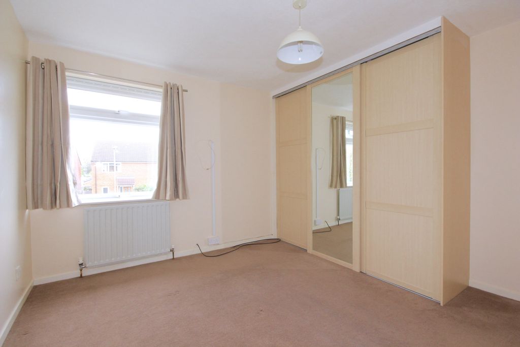 Property photo 3 of 9 Photo 03