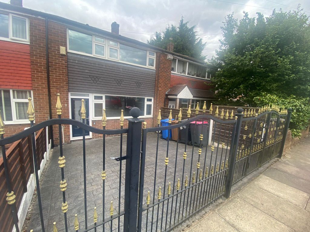 Property photo 1 of 19