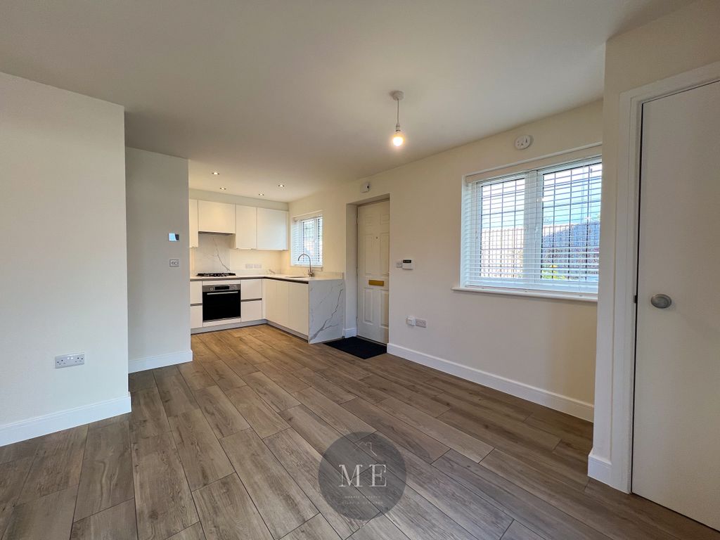 Property photo 3 of 11 Img_2250