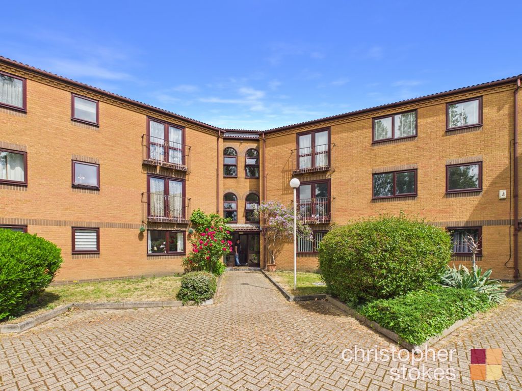 Property photo 1 of 12 2847941