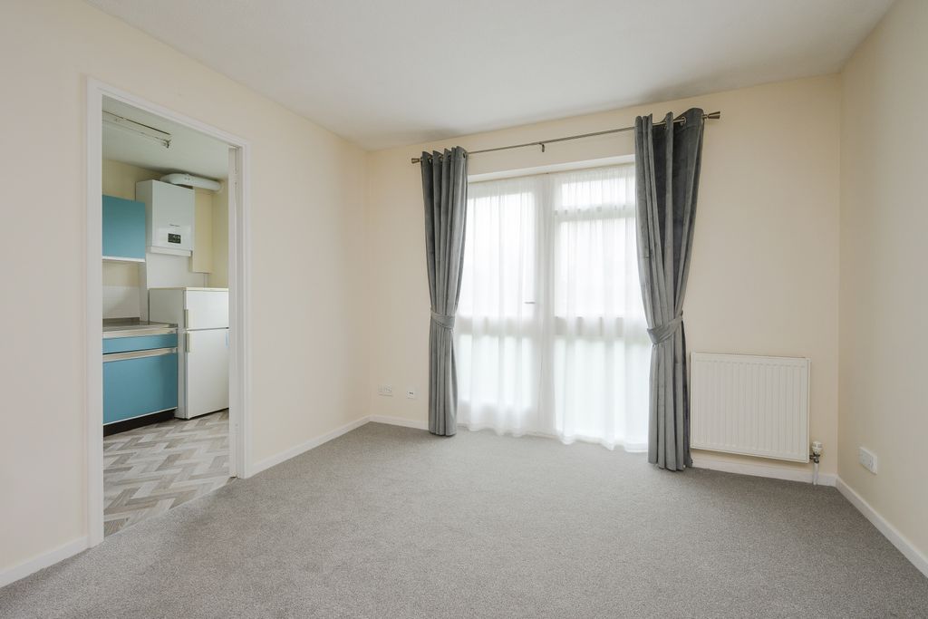 Property photo 3 of 9 Picture No. 17