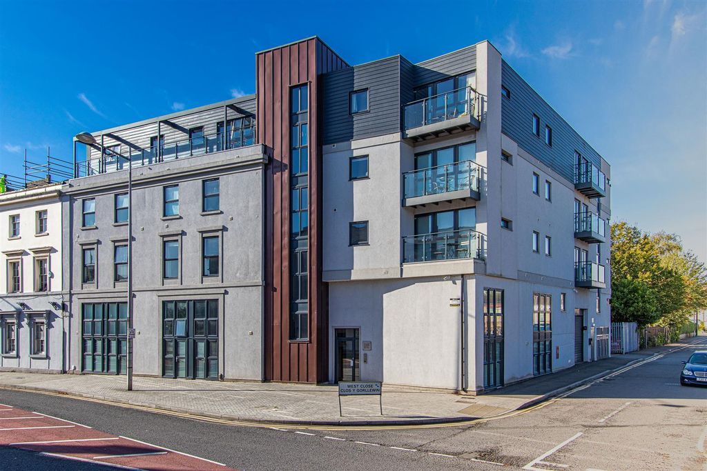 Property photo 1 of 8 Dixie.Jpg