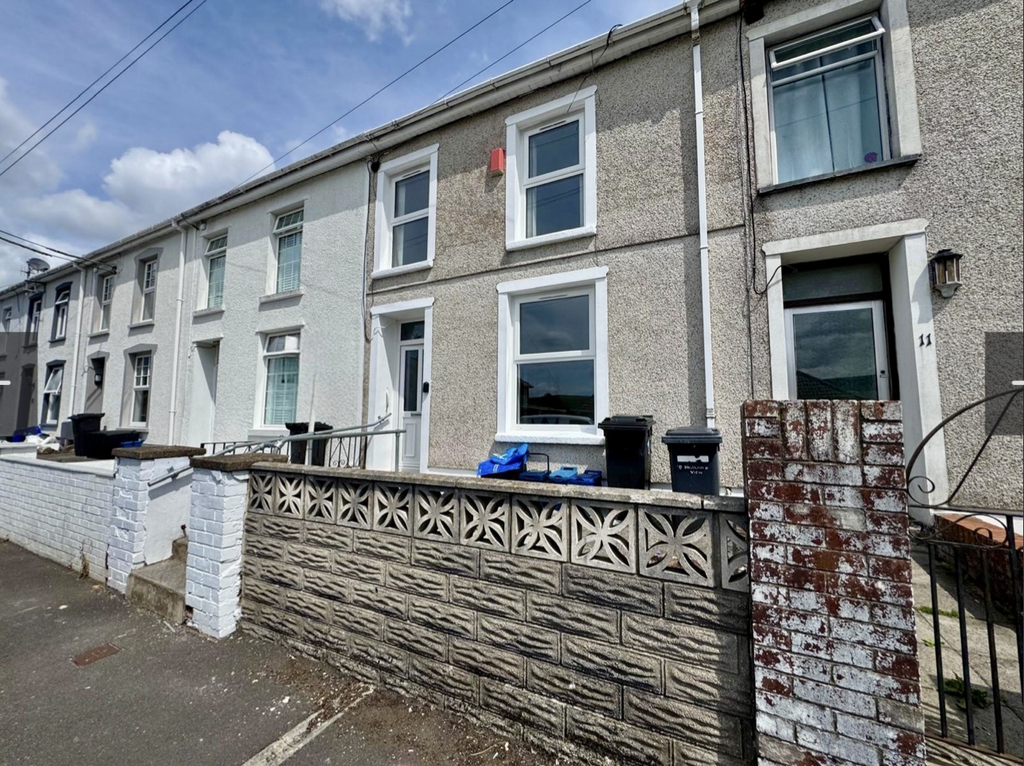 Property photo 1 of 19 Img_5937