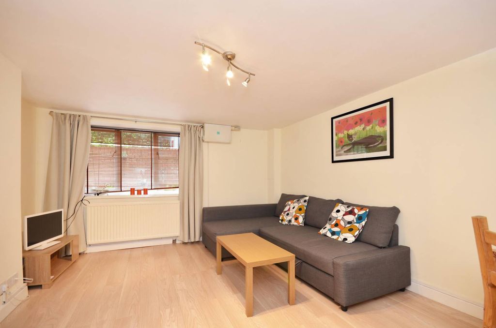 Property photo 3 of 3