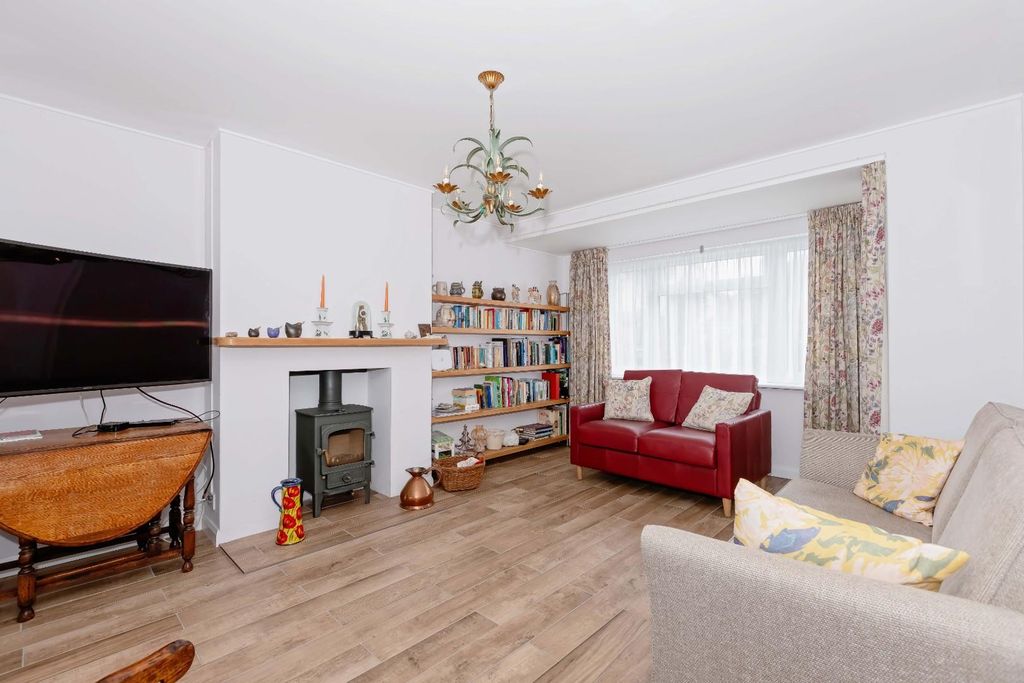 Property photo 3 of 22 Southdown_17.Jpg