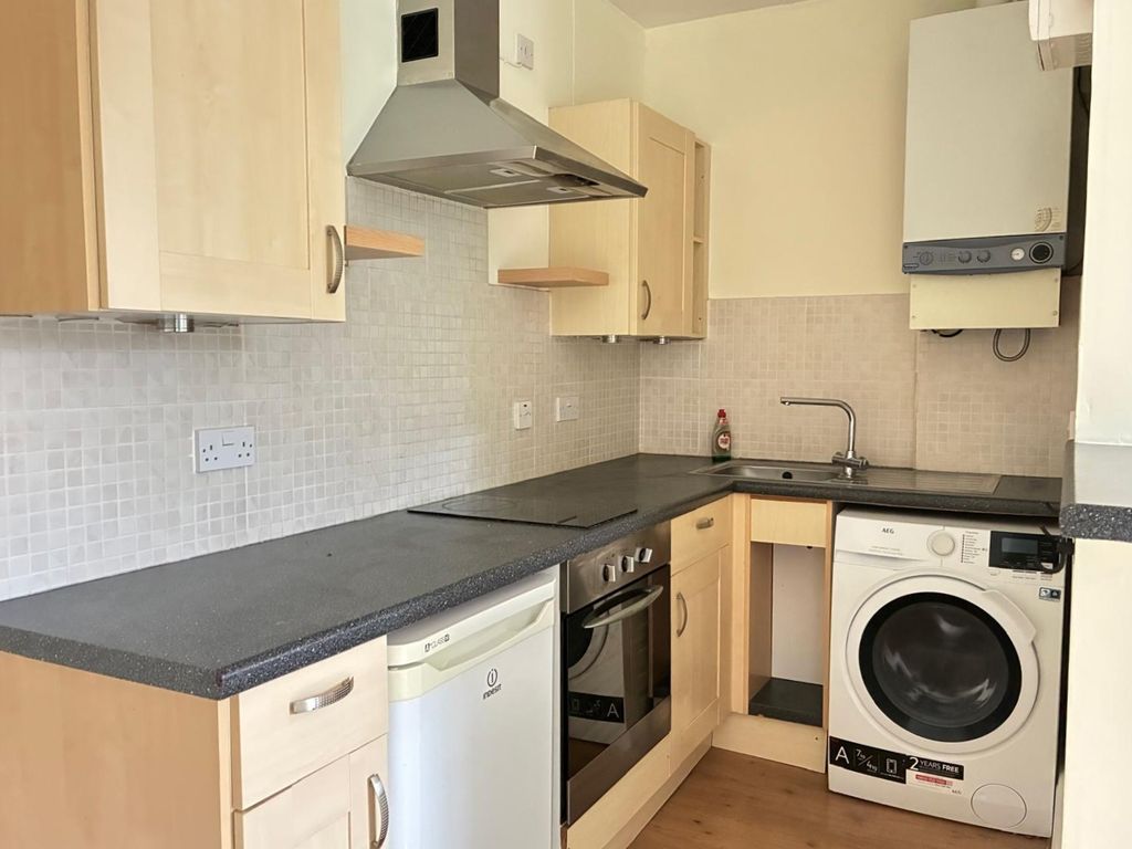 Property photo 2 of 7