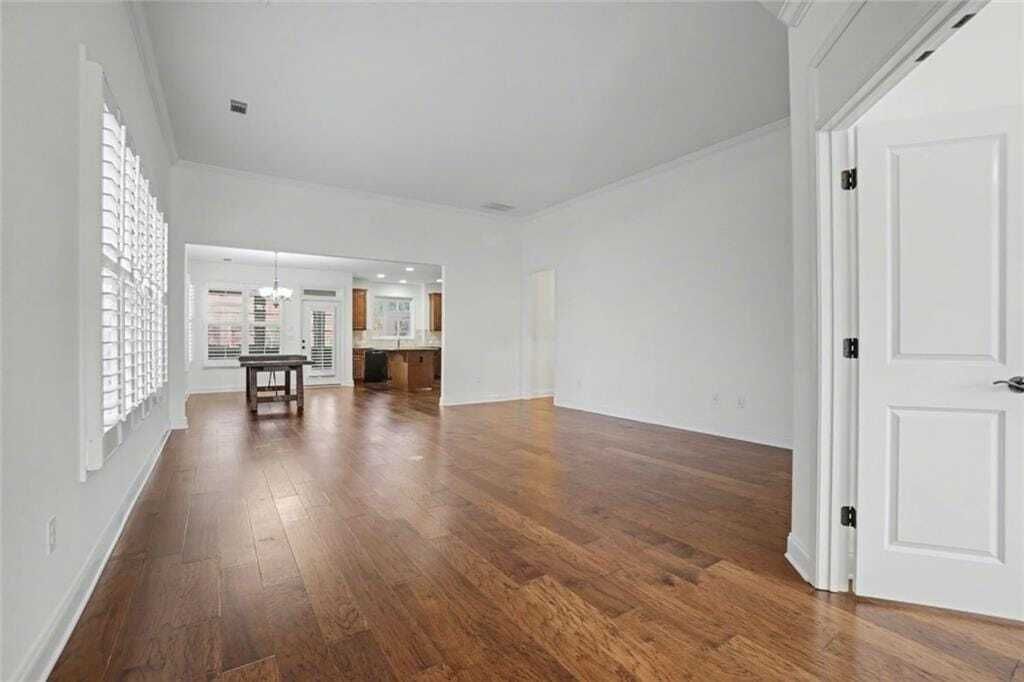 Property photo 3 of 31 <Alttext/>