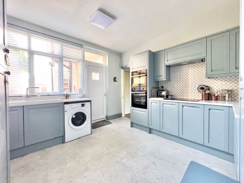 Property photo 3 of 23 Breakfast Kitchen View 2