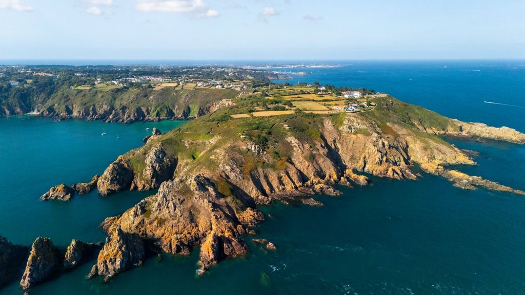 Property photo 1 of 6 Picture No. 03