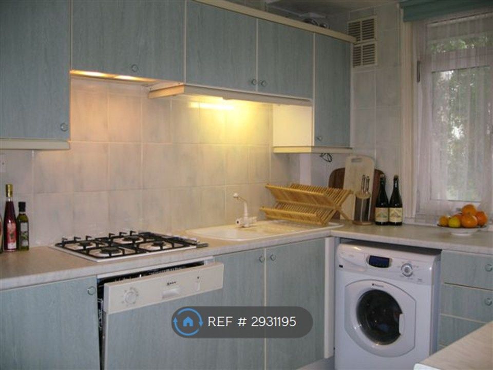 Property photo 2 of 3 Kitchen