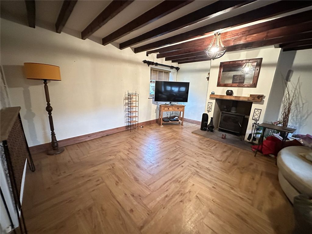 Property photo 2 of 18 Picture No. 02