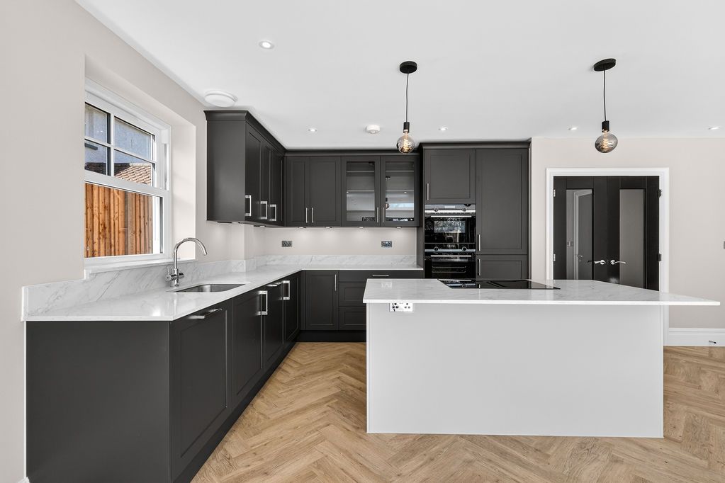 Property photo 3 of 20 Photo 20