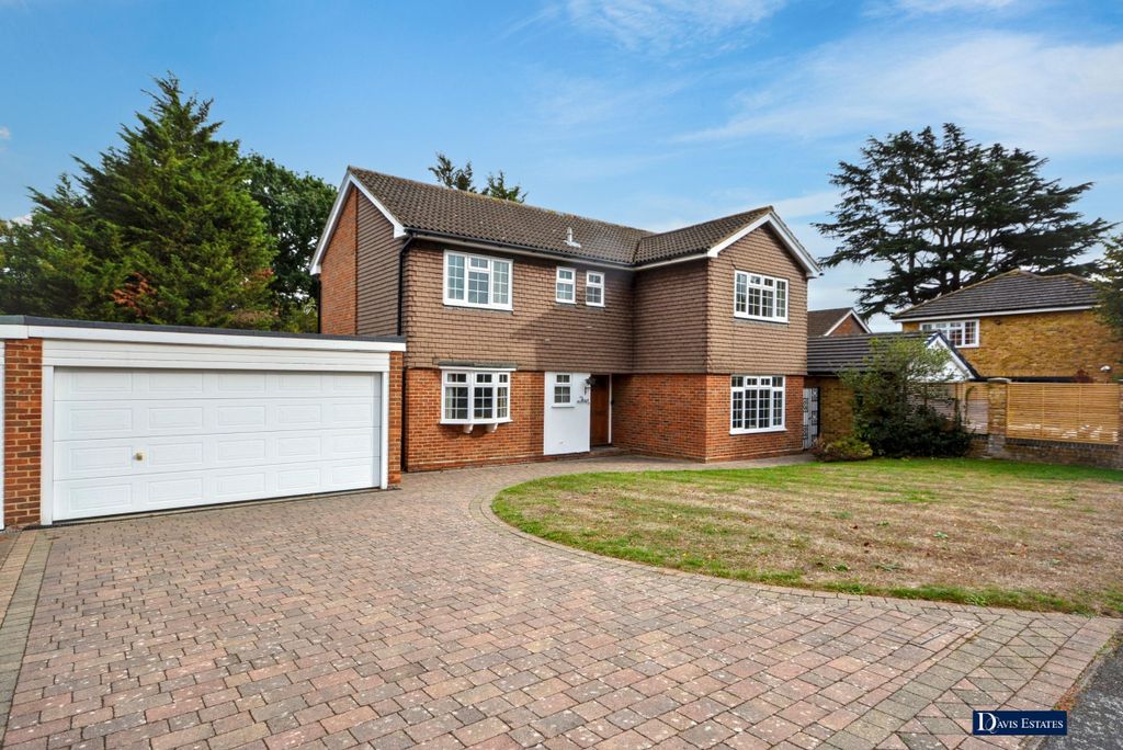 Property photo 1 of 18