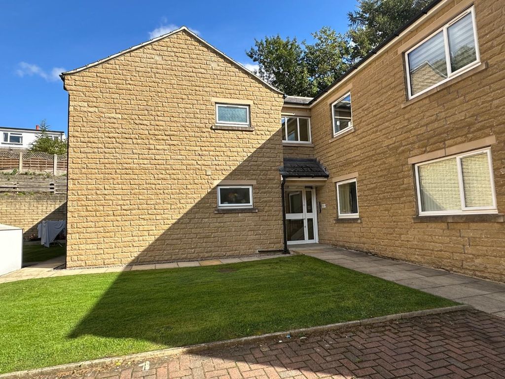 Property photo 1 of 11 Ivy Mews