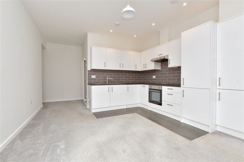 Property photo 3 of 18 Kitchen / Living Room