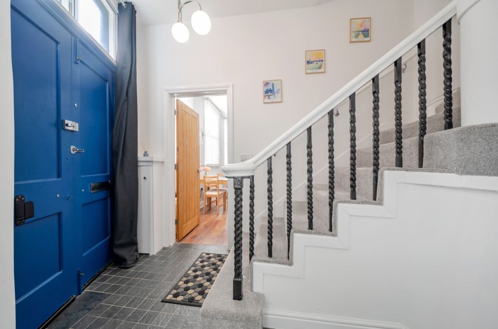 Property photo 3 of 23 1469892-23-6A1F63960113E