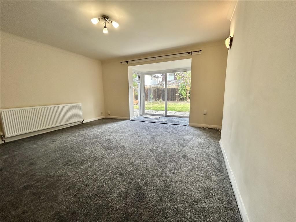 Property photo 3 of 18 Image