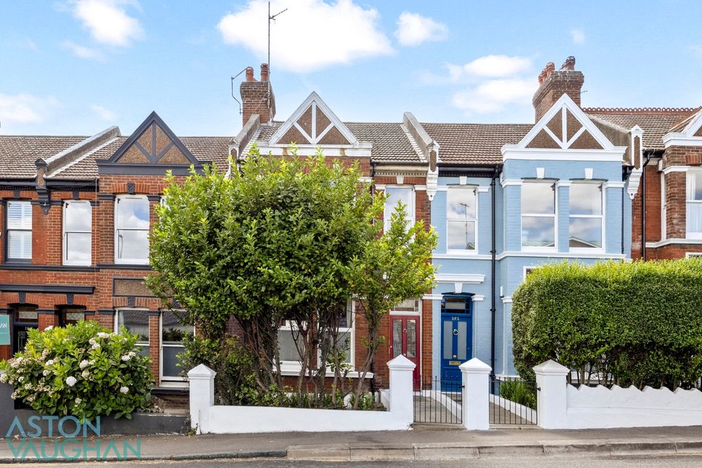 Property photo 1 of 26 5386710