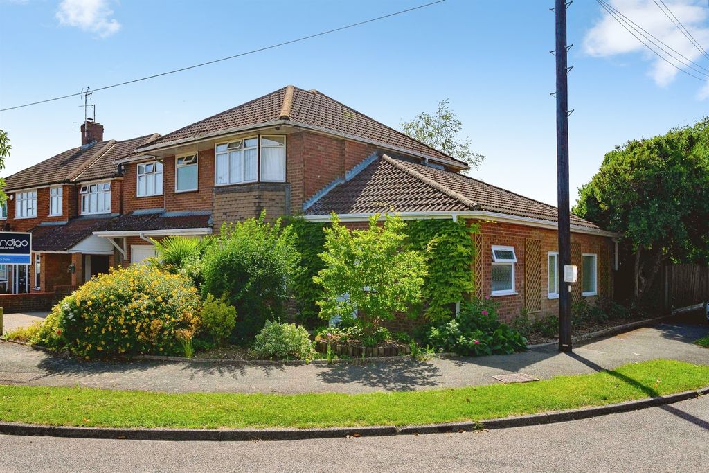 Property photo 1 of 21