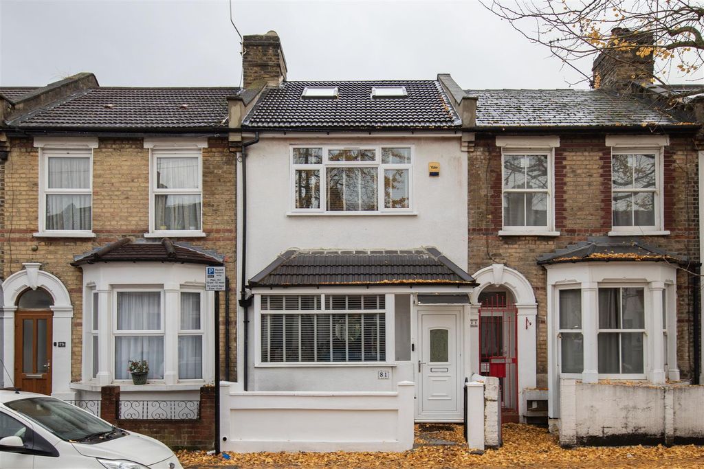 Property photo 1 of 27 Meath Road, E15