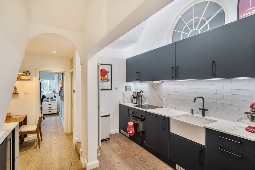 Property photo 2 of 15 Picture No. 41