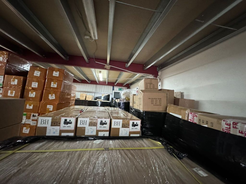 Property photo 2 of 9