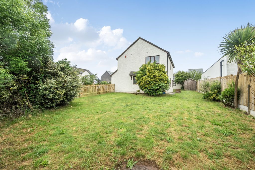 Property photo 3 of 16