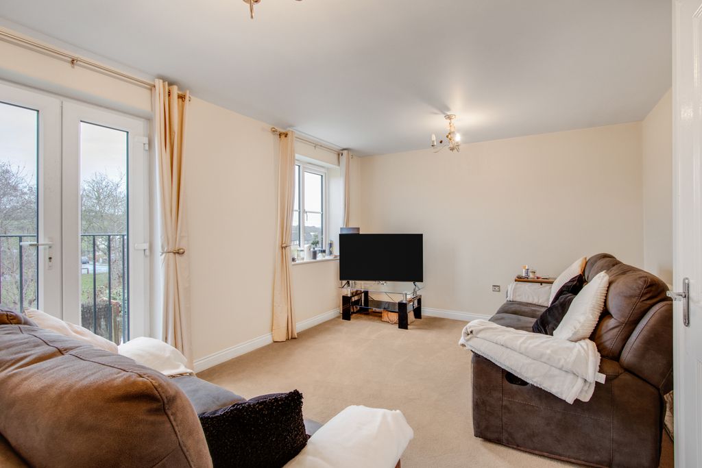 Property photo 1 of 18 Img_7676