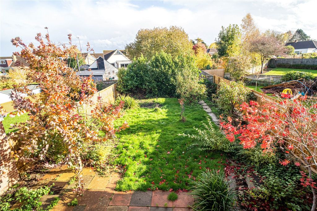 Property photo 2 of 9 Picture No. 01