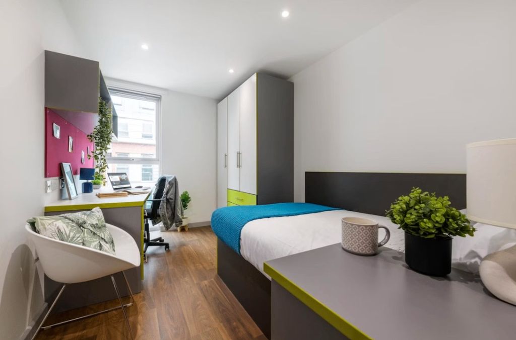 Property photo 3 of 3 13.Jpg