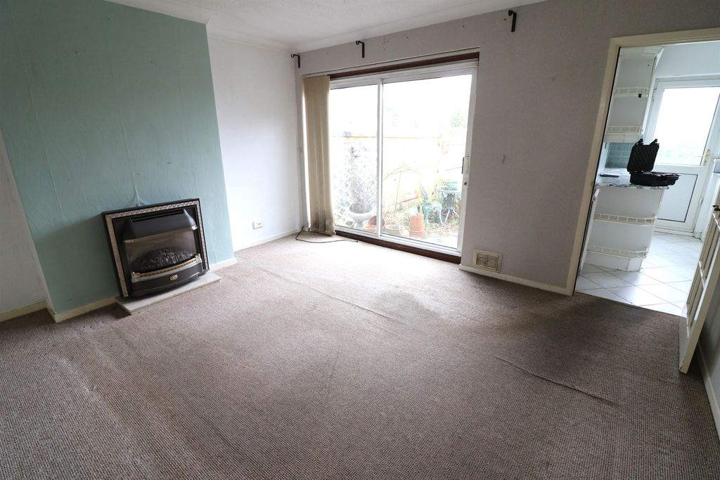 Property photo 3 of 9