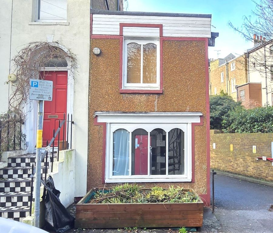Property photo 1 of 7