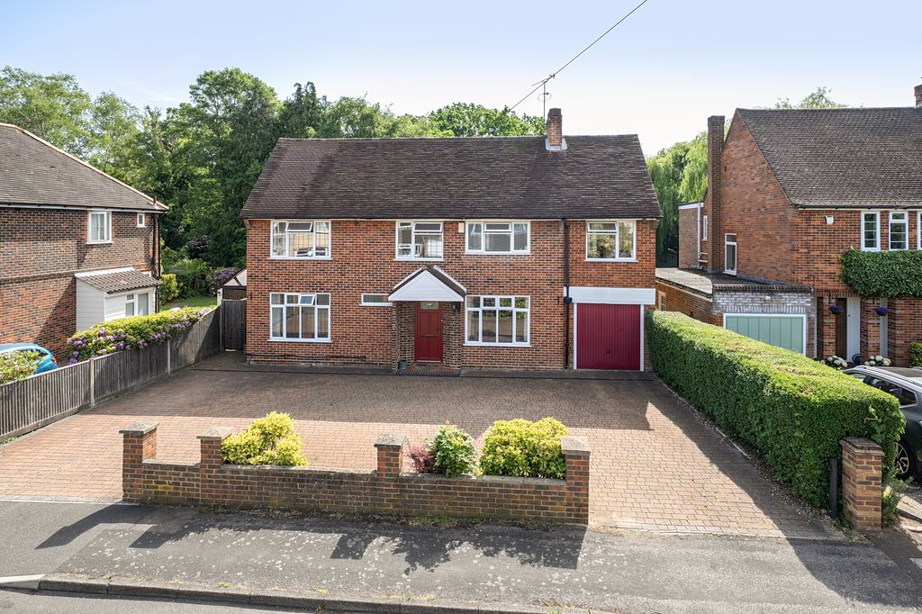 Property photo 1 of 21