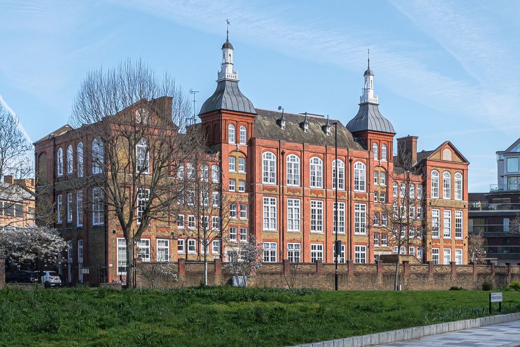 Property photo 2 of 42 The-Lycee-Fuji-173 (11).Jpg