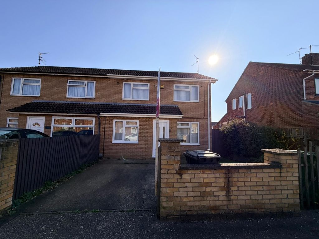 Property photo 1 of 1