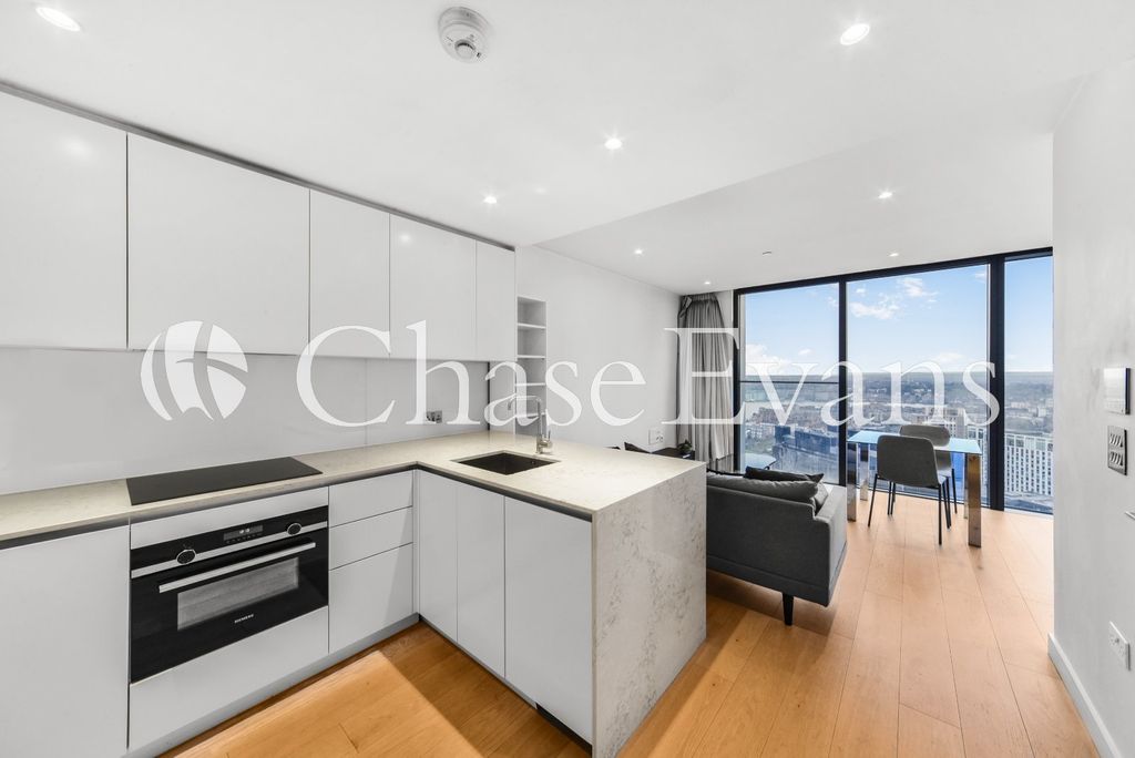 Property photo 1 of 10 Kitchen