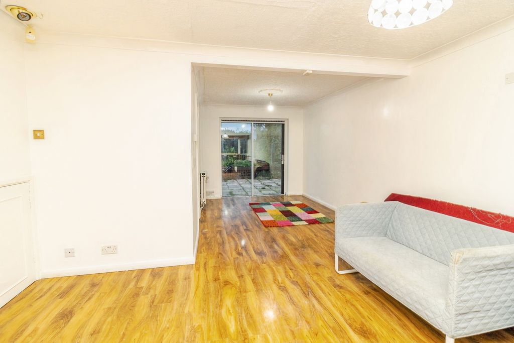 Property photo 3 of 18 Photo