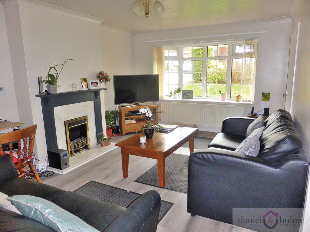 Property photo 2 of 16 Photo 14