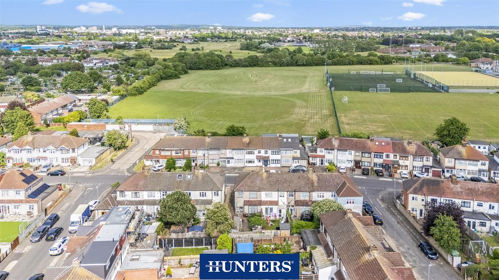 Property photo 3 of 24 4_Dji_20260521160835_0053_d.Jpg