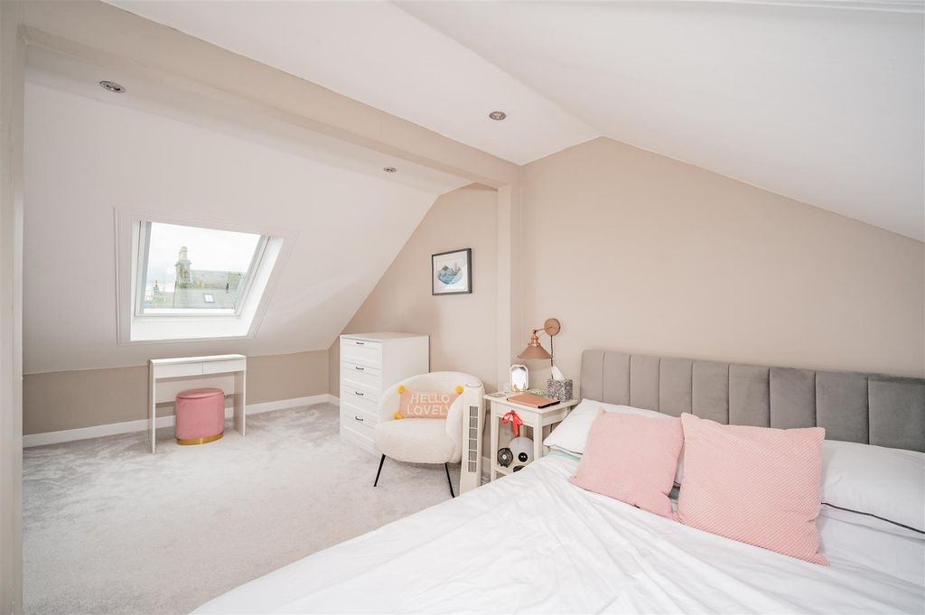 Additional image 9 of 1 bed flat for saleKing Street, Broughty Ferry, Dundee DD5