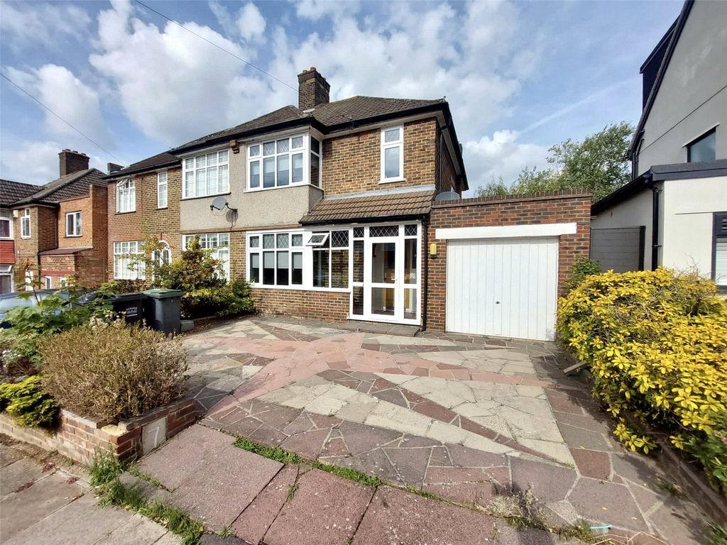 Property photo 1 of 15 Picture No. 04