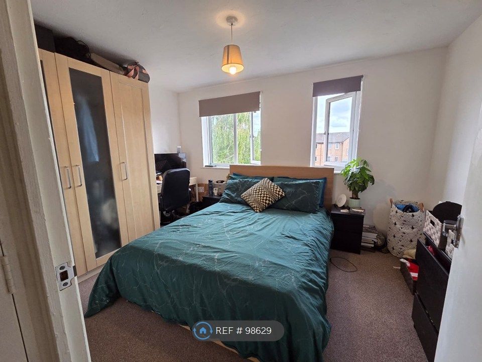 Property photo 3 of 5
