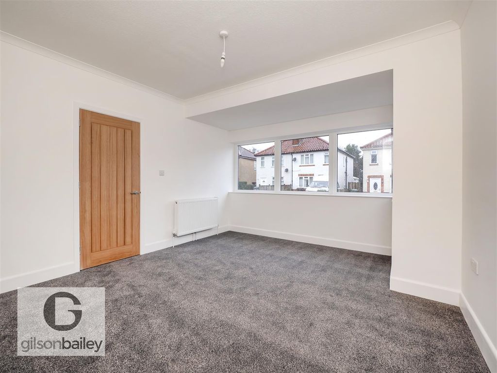 Property photo 3 of 38 11Blenheimclose-33.Jpg