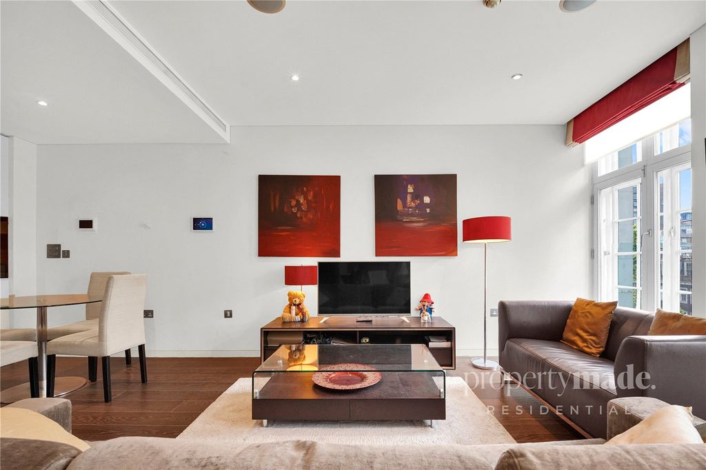 Property photo 2 of 21 Picture No. 06
