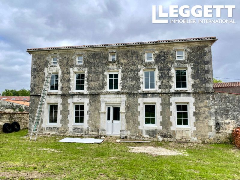 Property photo 1 of 10