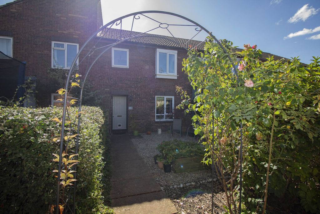 Property photo 1 of 12