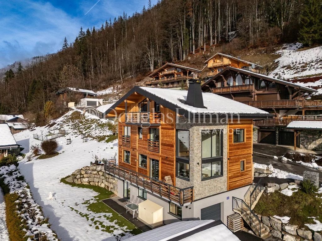 Property photo 1 of 35